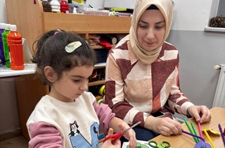 Minik Eller Renkli Dokunuşlarla Sanatla Buluştu